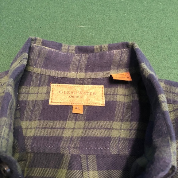 EUC Plaid Flannel Clearwater Outfitters Shirt - Picture 3 of 4
